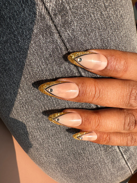 Golden V French with Dimond Pressonnail  With Nailkit