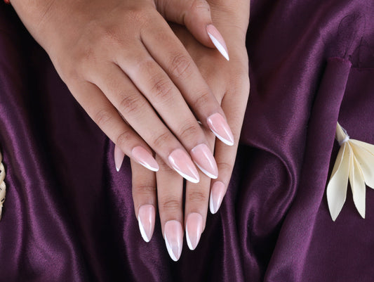 White Side French Preesonnail With Nailkit