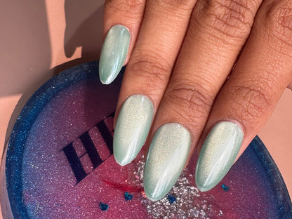 Green Cateye Presson With Nail Kit