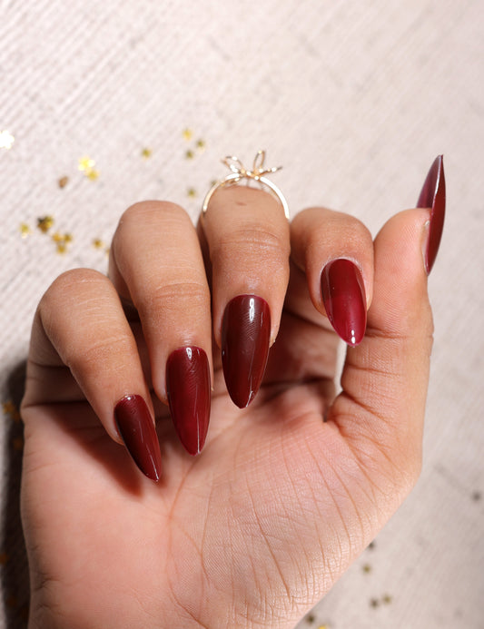 Marun PreesonNails With NailKIt