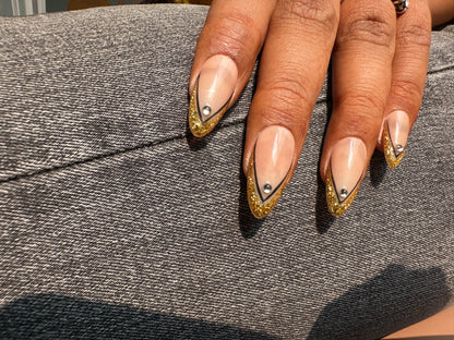 Golden V French with Dimond Pressonnail  With Nailkit