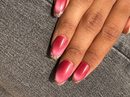 Cateye With Glitter French Presson Nail With Nail Kit