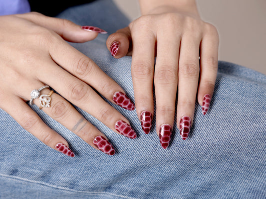 red animall preeson nails with nailkit