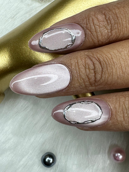 SILVER TOUCH N CATEYE PRESSONNAIL WITH NAILKIT