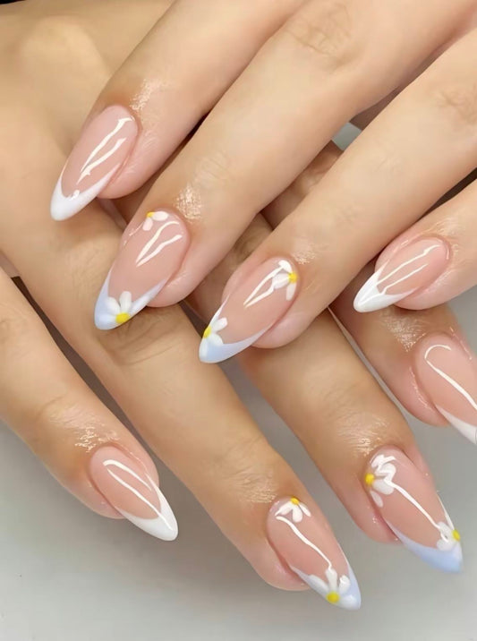 WHITE FLOWER PRESSON NAIL WITH NAILKIT